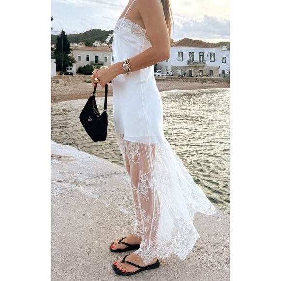 Show Me Your Mumu Celine Dress in Ivory Luxe Satin M - Picture 3 of 7